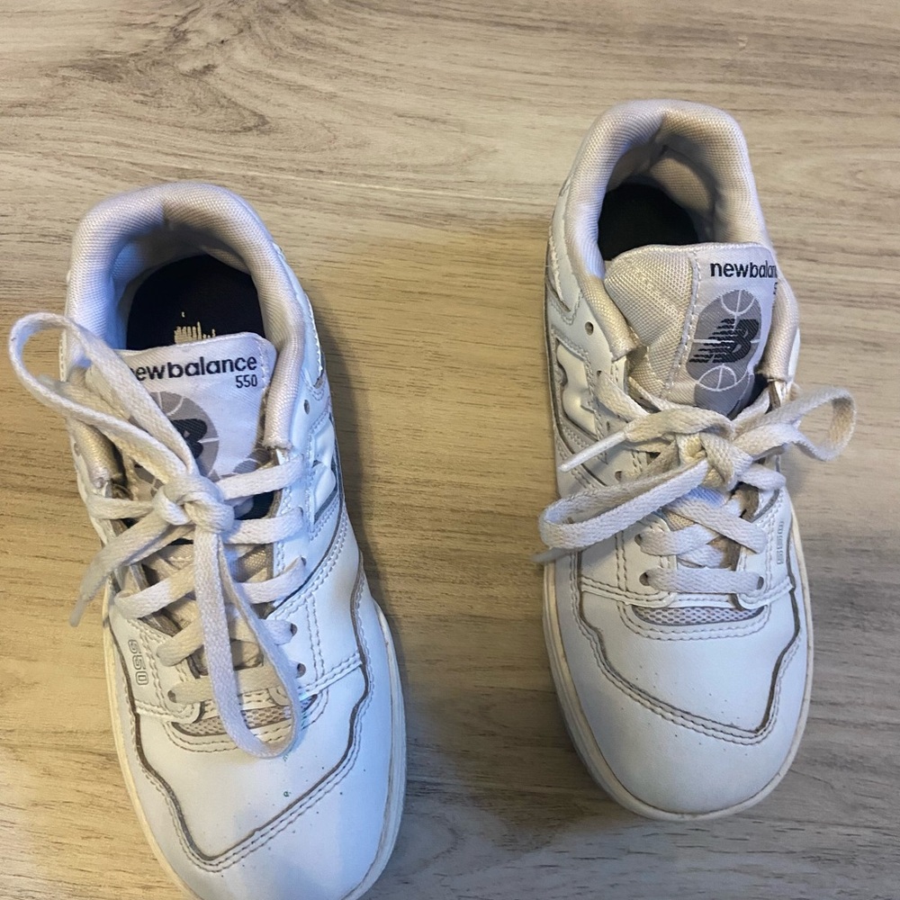 New Balance 550 Off-White Sneakers - Picture 2 of 3